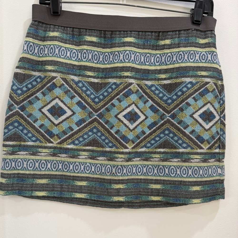 American Eagle Size 4 Outfitters Geometric Pencil Skirt in Blue and Green